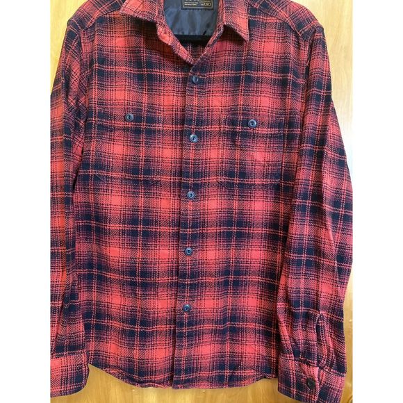 Authentic Flannel Men’s Long Sleeve Shirt Size M Red & Black 100% Cotton - Picture 6 of 10